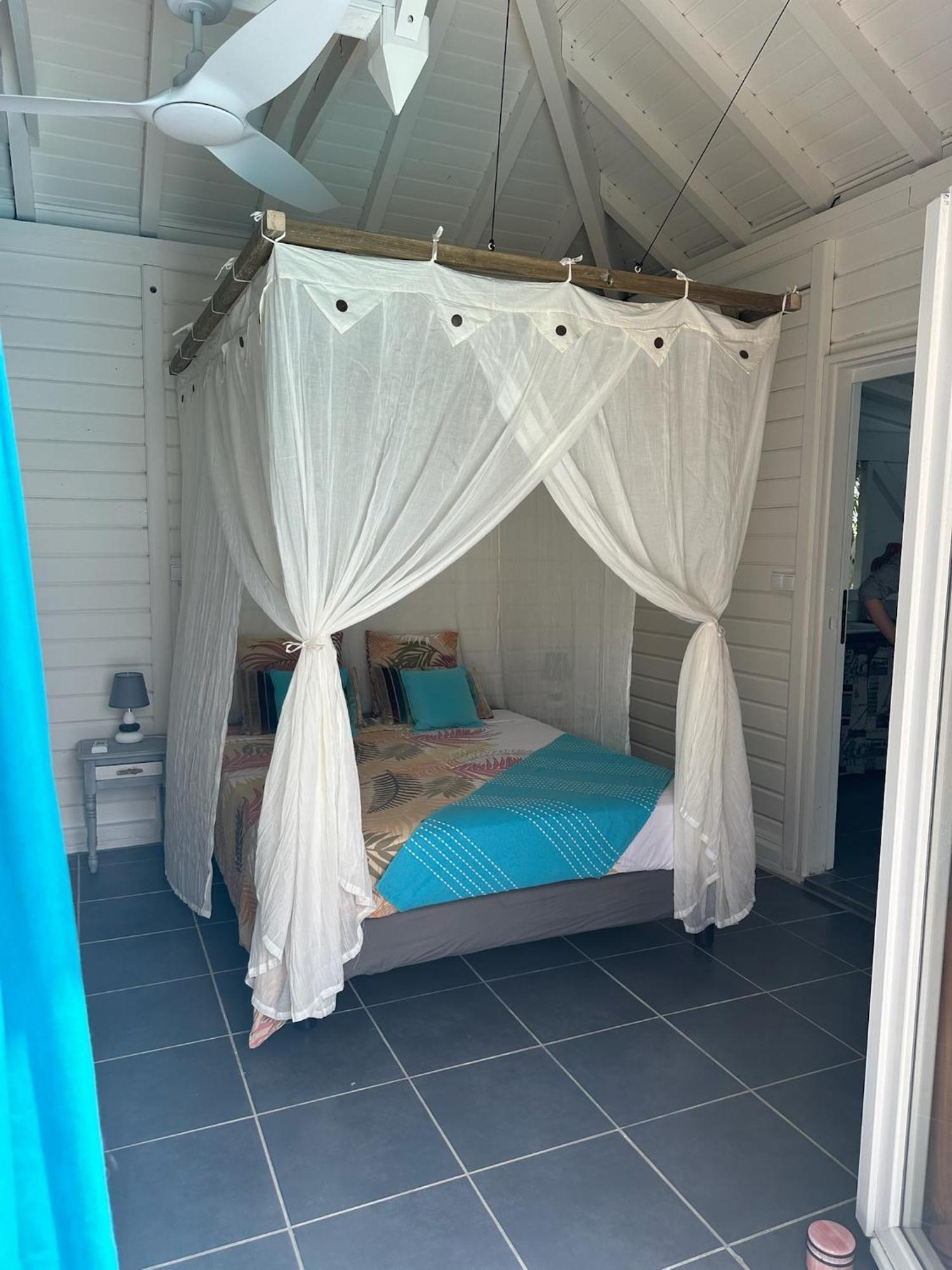 Au Bel'Vue Chez Sandrine "Gite & Chambre D'Hotes" Le Moule Exterior photo